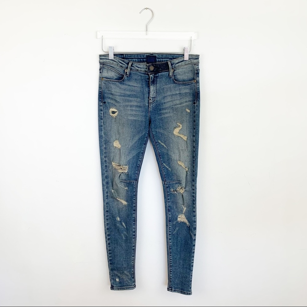 RtA ROAD TO AWE Distressed Light Wash Mid Rise Skinny Jeans SIZE 28 length 29